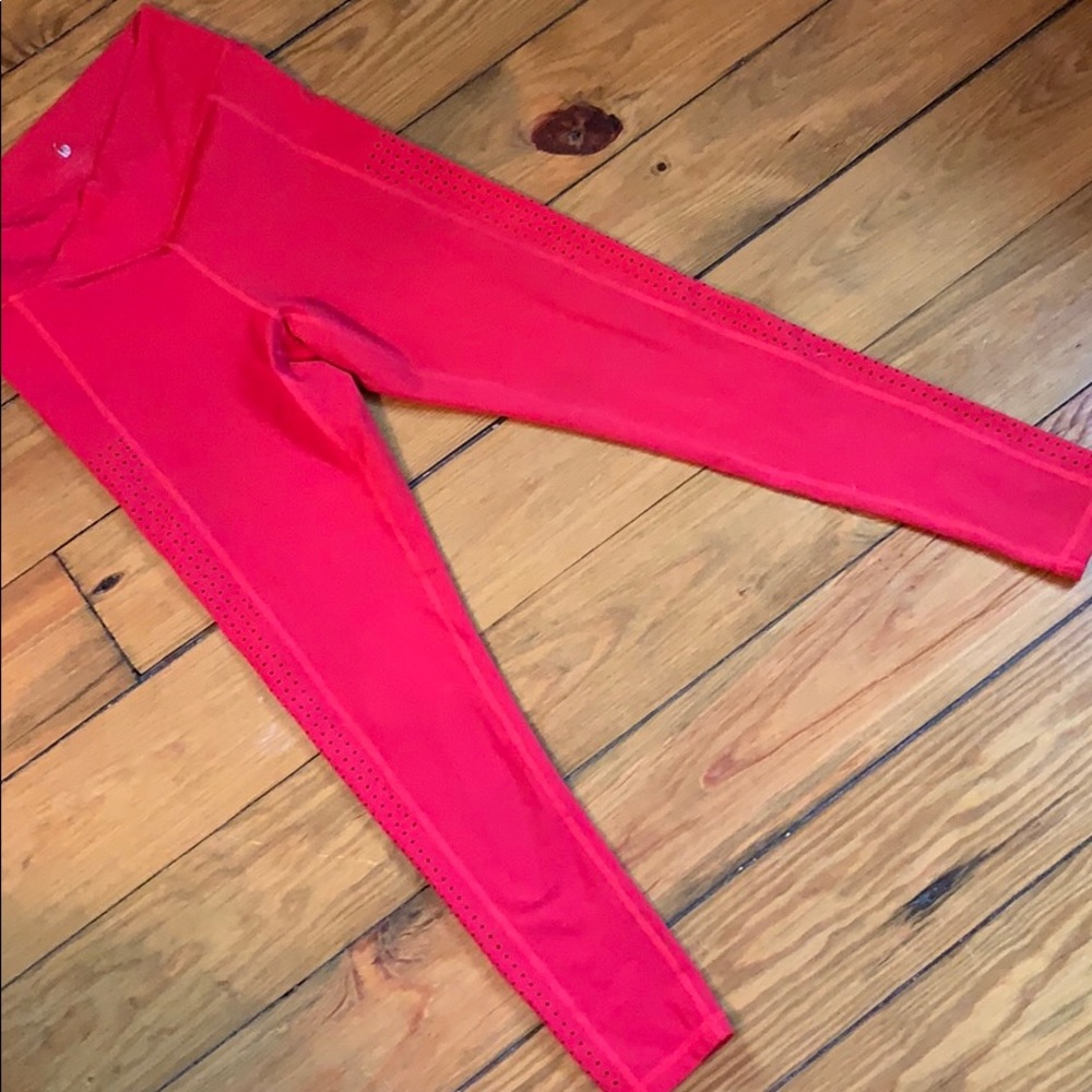 Tyc Red leggings